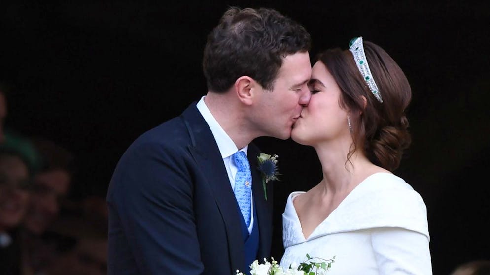Vor zwei Jahren haben sie geheiratet, jetzt ist ein Baby unterwegs: Die britische Prinzessin und Queen-Enkelin Eugenie und ihr Mann Jack Brooksbank erwarten Anfang 2021 Nachwuchs. (Archivbild)