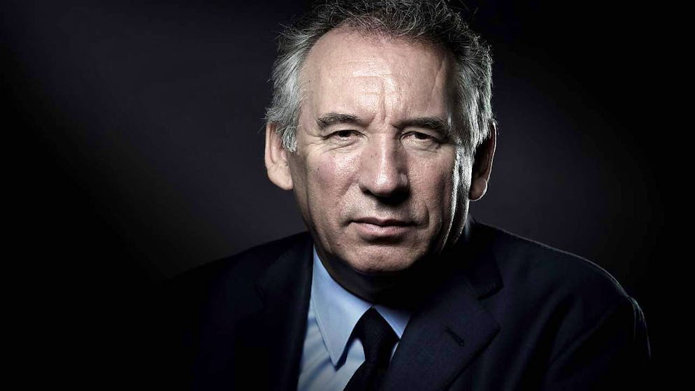  Francois Bayrou, Vorsitzender der Partei «Demokratische Bewegung» und Bürgermeister von Pau, ist der neue Premierminister Frankreichs. Foto: Joel Saget/AFP/dpa