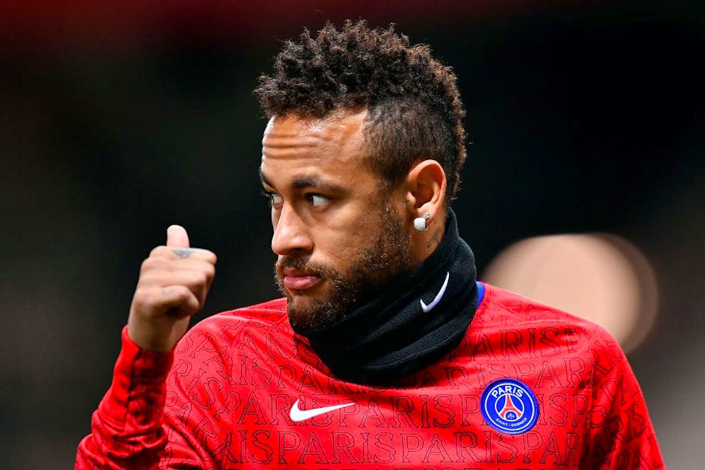 Diese Stars hat Corona getroffen. Er hat sich auch mit Corona angesteckt: Paris-Saint-Germain-Star Neymar Jr. Der Club hatte sechs positive Spieler.