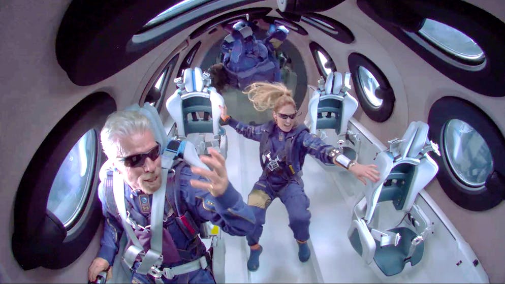 Richard Branson hatte auf seinem kurzen Flug ins All offenbar viel Spass.