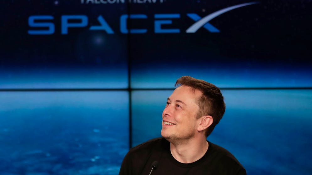 Auch über SpaceX hat Elon Musk Bitcoin gekauft.