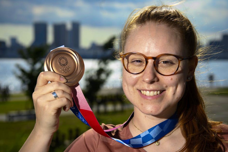 Nina Christen "au bord des larmes sur le podium"