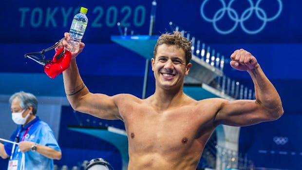 Noè Ponti erfüllt sich mit der Bronze über 100 m Delfin ...