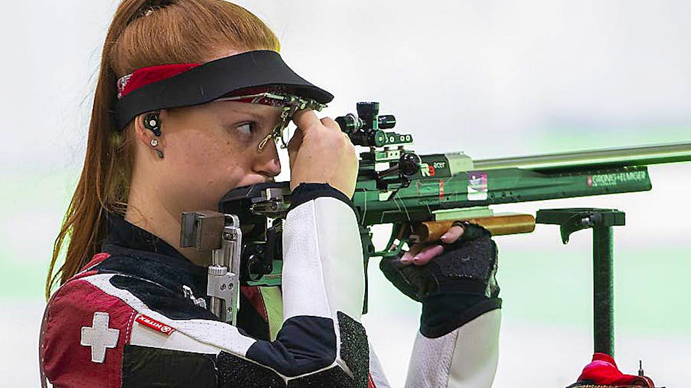 Nina Christen schoss im Finale Olympiarekord.