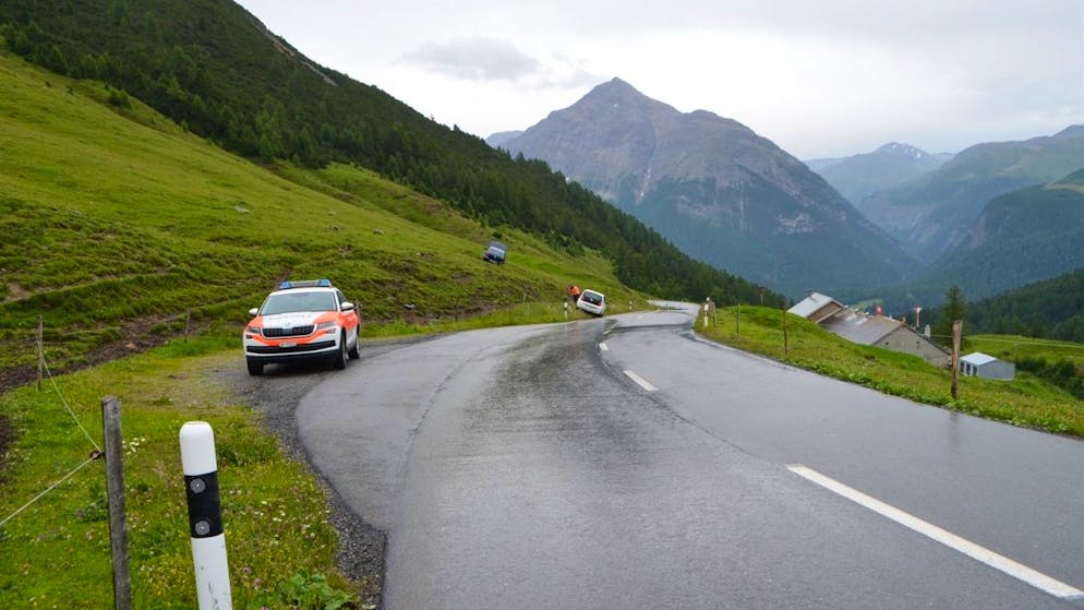 Der Unfall ereignete sich auf der Albulastrasse bei La Punt Chamues-ch GR.