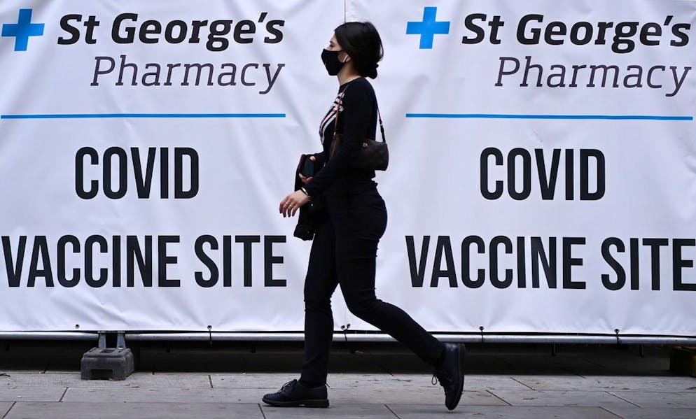 Les Britanniques pourraient dès le 6 septembre prochain déjà prétendre à une nouvelle injection.