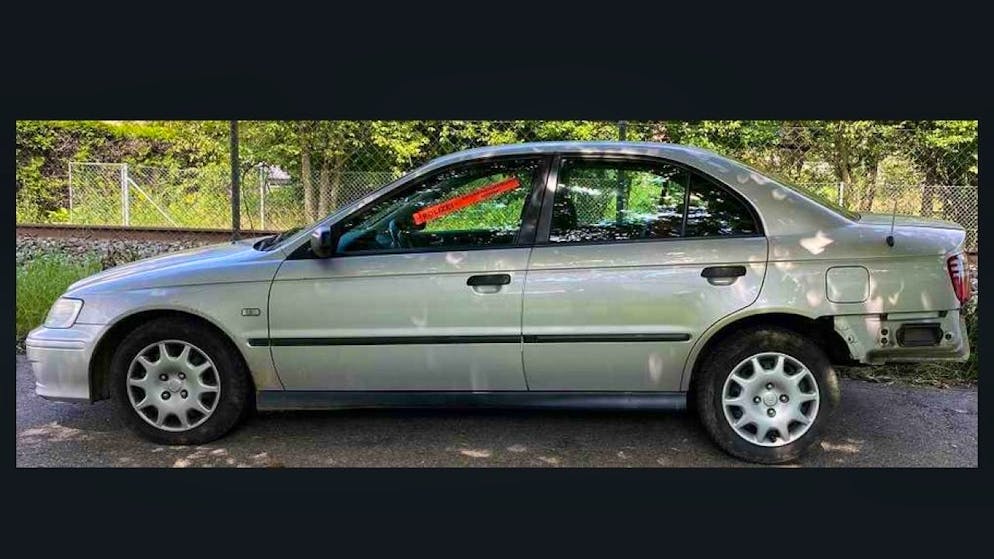 Das in Herisau AR gestohlene Fahrzeug wurde beschädigt und verlassen in Schaan (FL) aufgefunden.