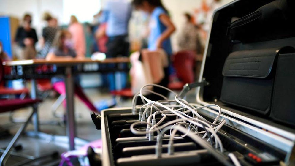 Petite révolution. Le numérique prend le chemin de l'école