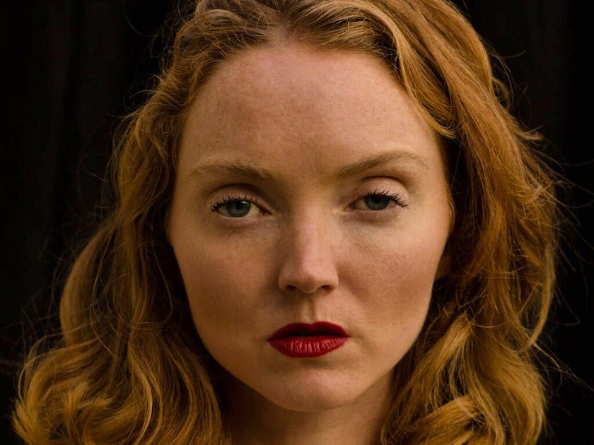 Lily Cole apologizes