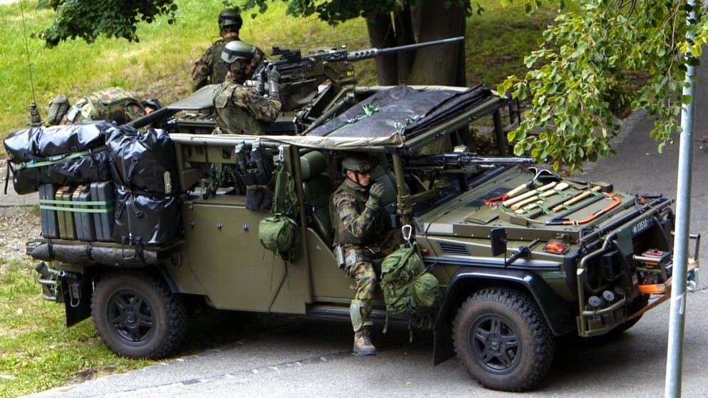 Il Distaccamento di ricognizione dell'esercito 10, mostrato qui durante un'esercitazione nel 2007, è la forza di reazione rapida dell'esercito svizzero.