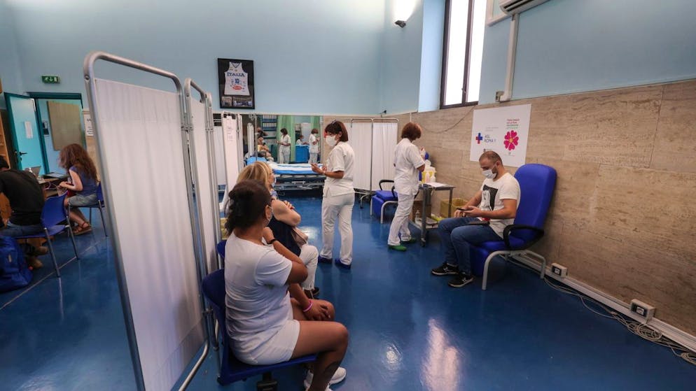 Meno vittime ma più ricoveri in Italia nelle ultime 24 ore