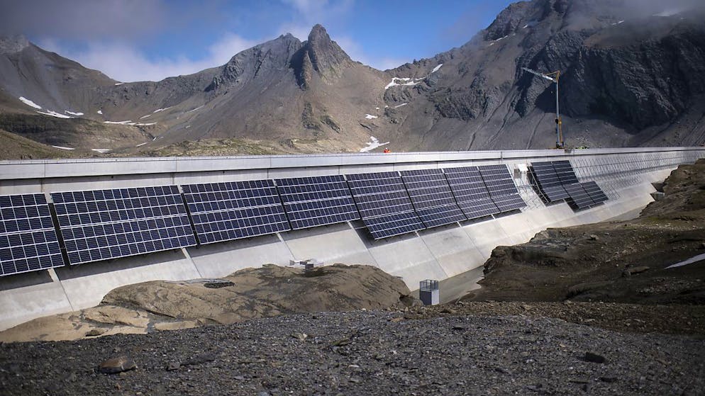 Energia: A Glarona ci sarà il più grande impianto fotovoltaico