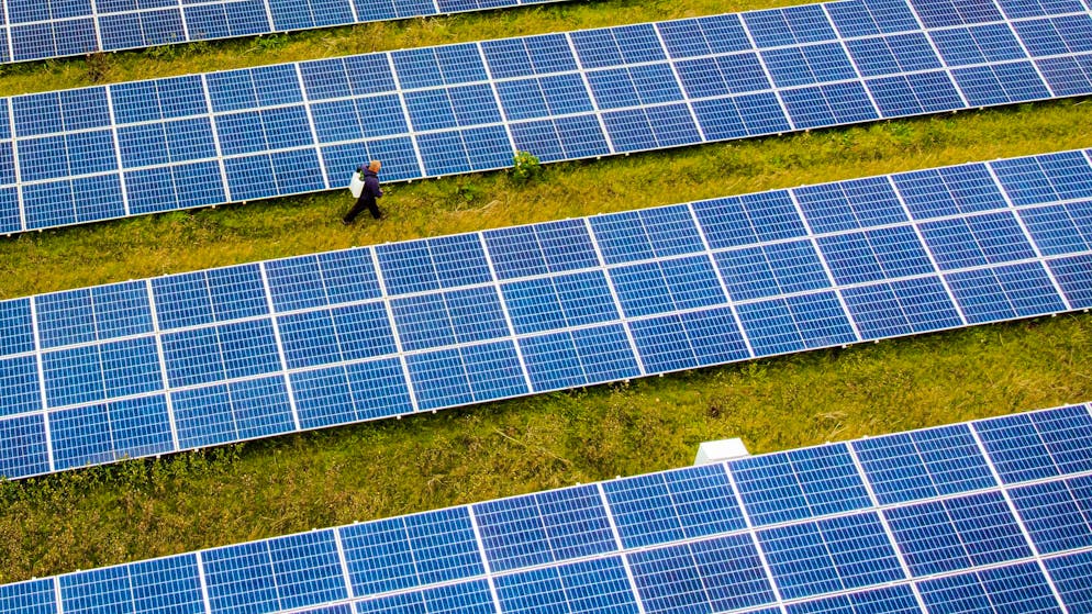 Ein Solarpark in Grossbritannien.