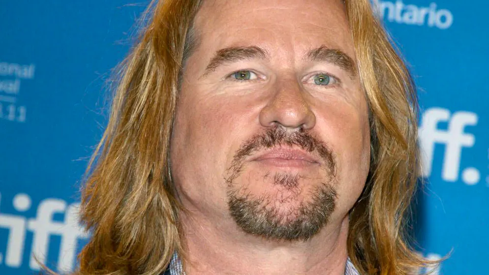 Confidenze. Val Kilmer e il cancro alla gola: «Devi scegliere se respirare o mangiare»