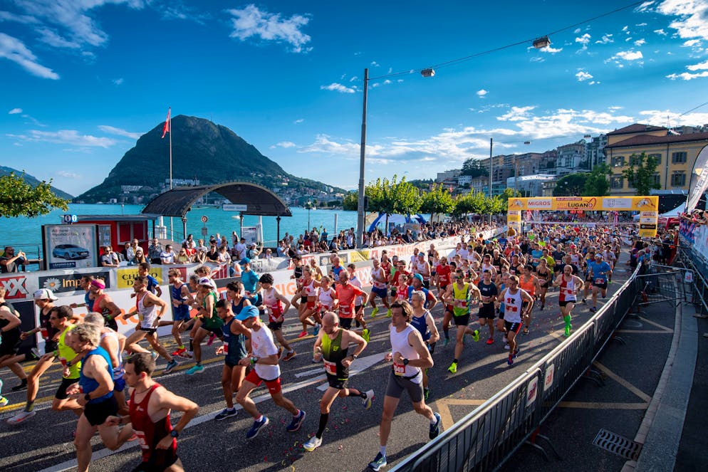 Lugano: Podismo, StraLugano 2021, un momento durante la partenza del campionato Svizzero di 10 Km.