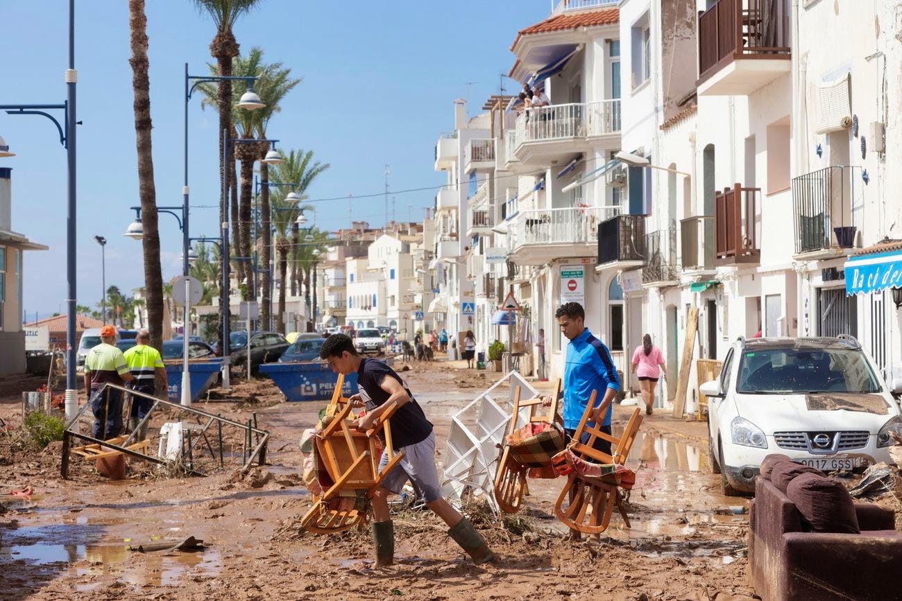 Intempéries En Espagne. Des Pluies Diluviennes Causent De Lourds Dégâts.