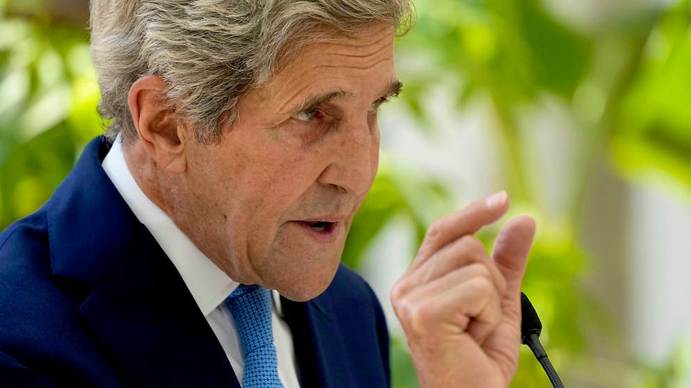L'inviato statunitense per il clima, John Kerry, ieri era in visita a Tianjin. (Immagine d'archivio dello scorso luglio)