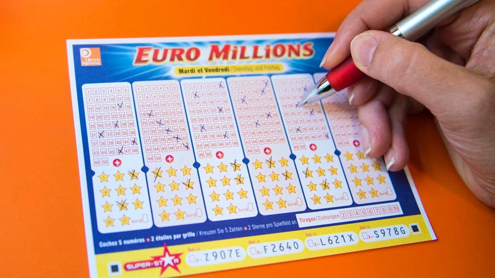 Lors du prochain tirage mardi, 28 millions de francs seront en jeu, indique la Loterie Romande (archives).