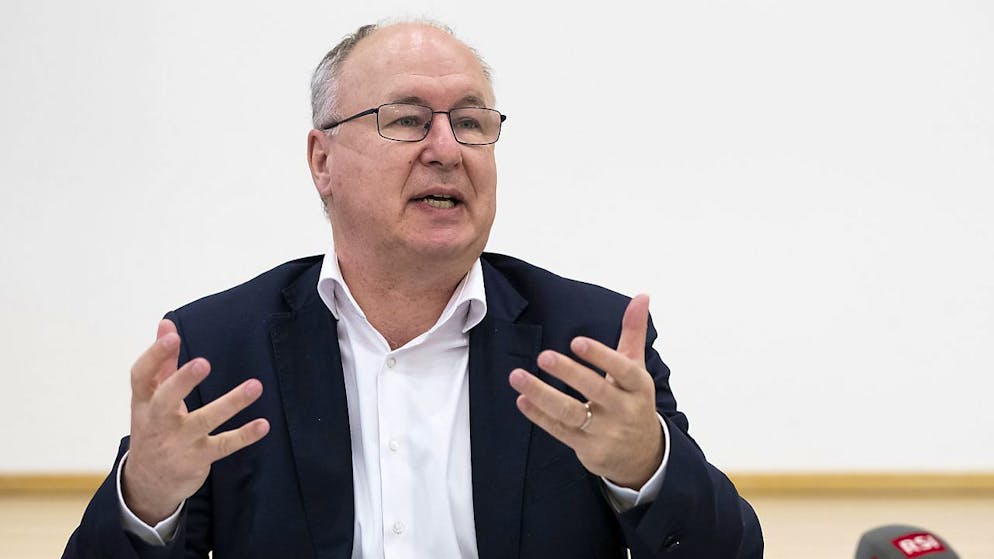 Les syndicats sont résolus à combattre le démantèlement des rentes vieillesse, a annoncé Pierre-Yves Maillard, président de l'USS.