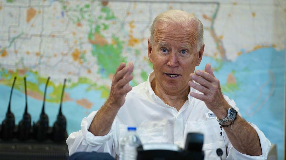 "Les choses changent de manière drastique en matière d'environnement. Nous avons déjà franchi certains seuils", a déclaré vendredi le président Joe Biden lors d'un déplacement en Louisiane, premier Etat à avoir été frappé dimanche par l'ouragan Ida.