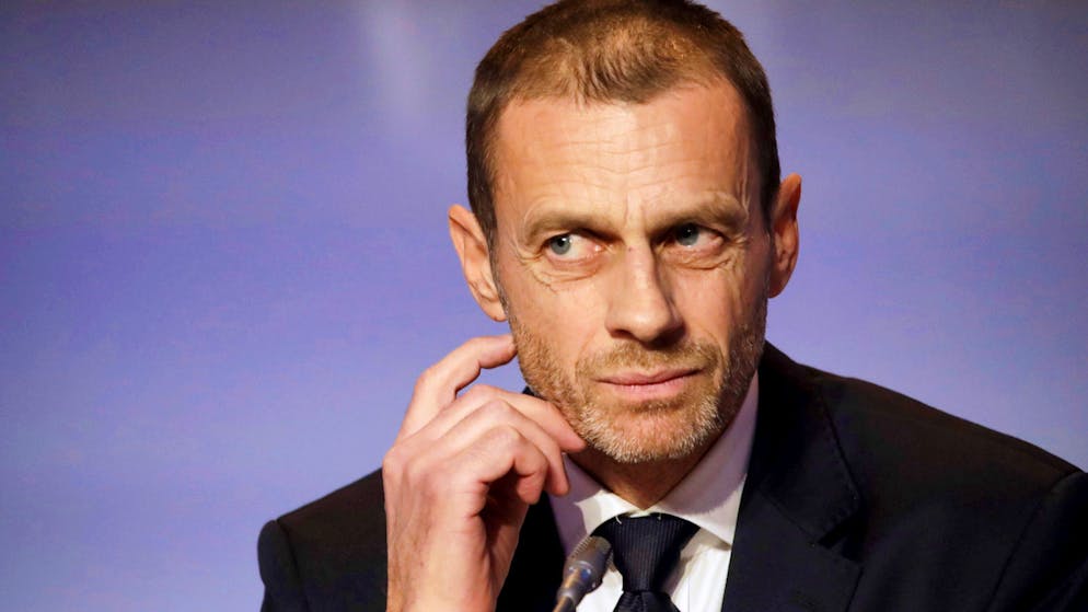 Aleksander Ceferin critique le projet de Coupe du monde tous les deux ans.