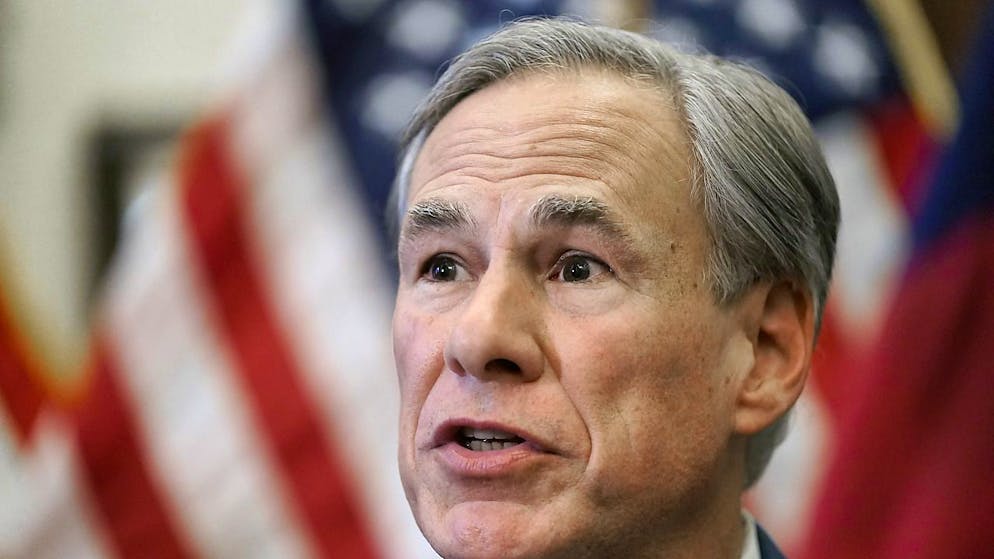 Il governatore del Texas Greg Abbott.