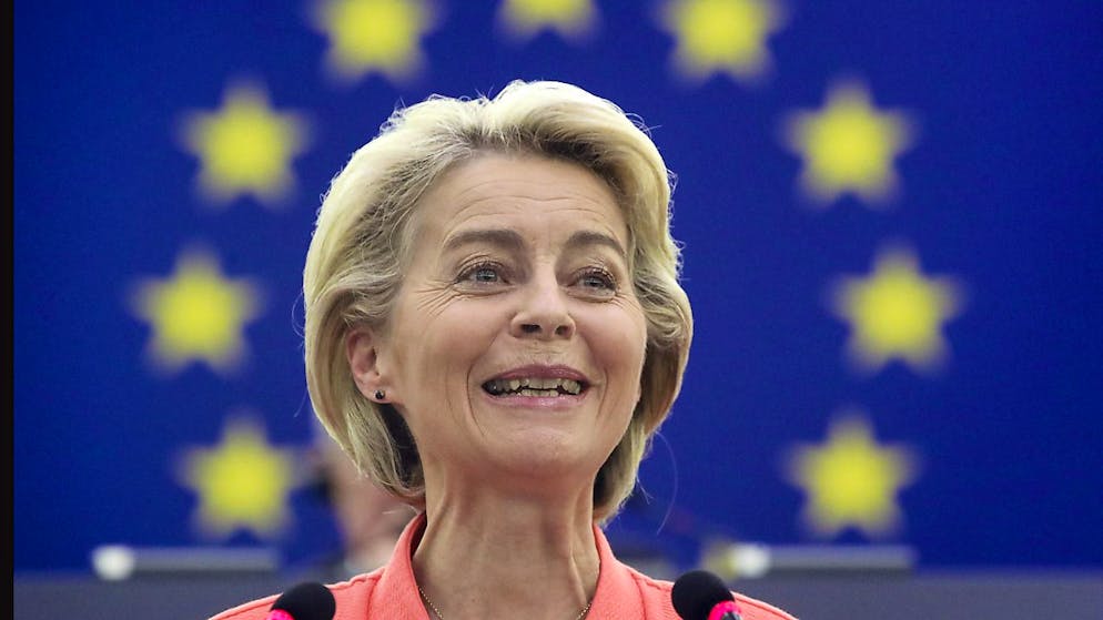 "C'est d'une Union européenne de la défense dont nous avons besoin", a affirmé la présidente de la Commission européenne Ursula von der Leyen devant les eurodéputés à Strasbourg, dénonçant un "manque de volonté politique".