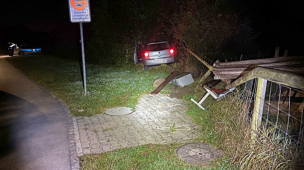 Il 17enne è andato dritto in una curva a 90 gradi a Suhr (AG).
