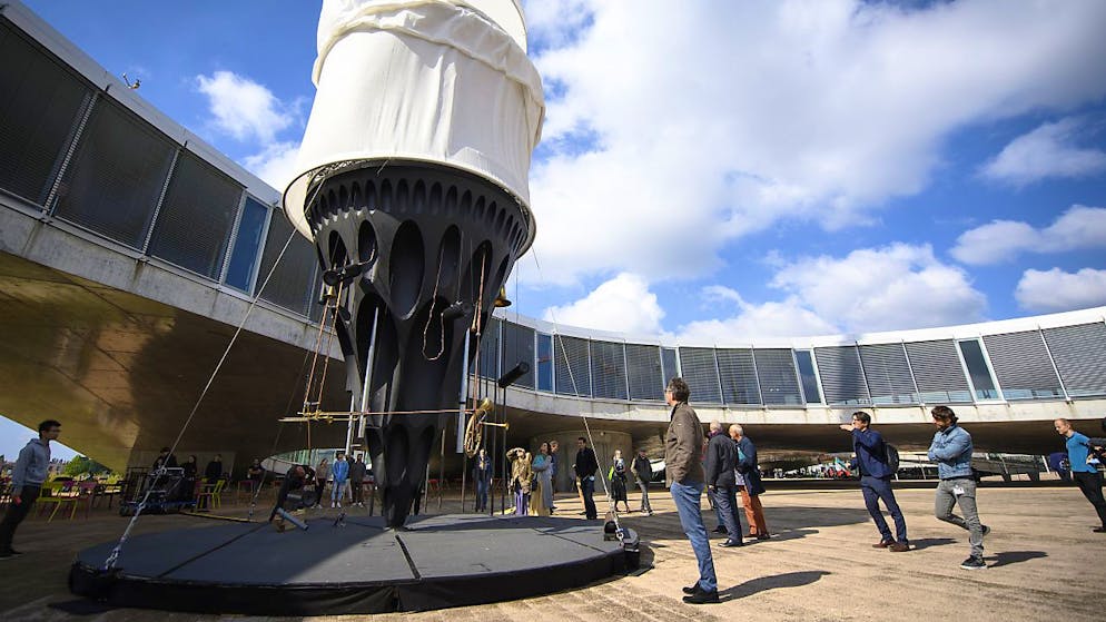 Le "Rohrwerk", une sculpture musicale de 45 mètres de haut, a été présenté à l'EPFL.