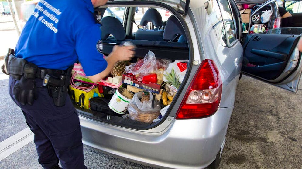 Der Ständerat will neue Regeln im Kampf gegen den Einkaufstourismus etablieren. (Symbolbild)