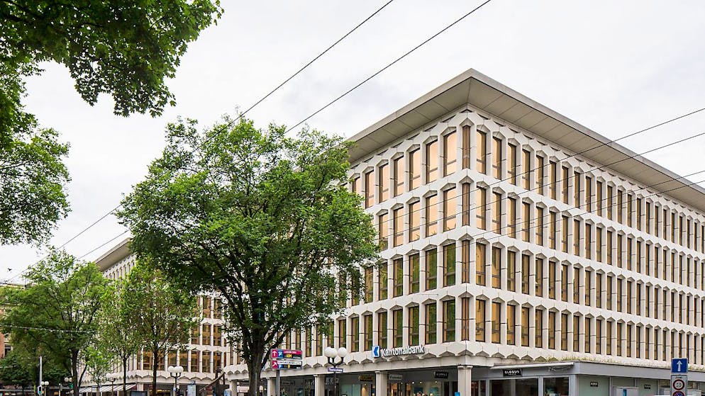 Die Luzerner Kantonalbank will ihren Hauptsitz sanieren und vergrössern. (Archivaufnahme)