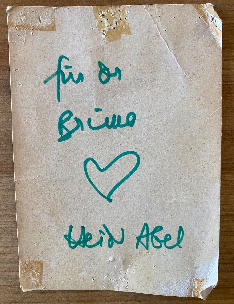 Die Autogrammkarte von Heidi Abel, die «blue News»-Redaktor Bruno Bötschi einst vom Fernsehstar geschenkt bekam.