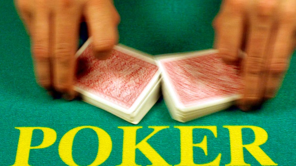 Kleine Pokerturniere sollen im Kanton Zug nur durchgeführt werden können, wenn sie vom Kanton bewilligt worden sind. (Symbolbild)