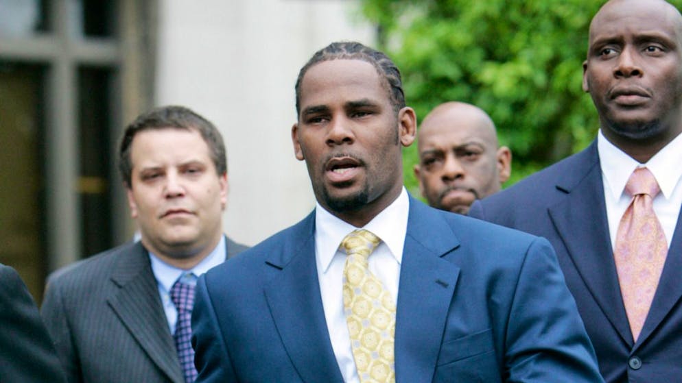 L'accusation a convoqué 45 témoins à charge contre R. Kelly, dont des femmes victimes, certaines mineures (archives).