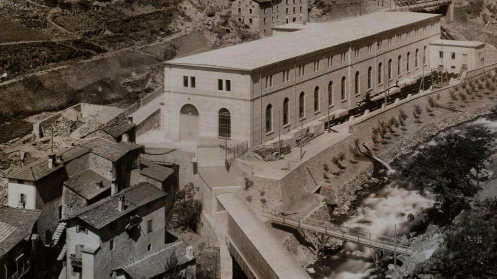 Nel 1907 la centrale elettrica ad alta pressione di Campocologno (GR) era la più grande d'Europa.
