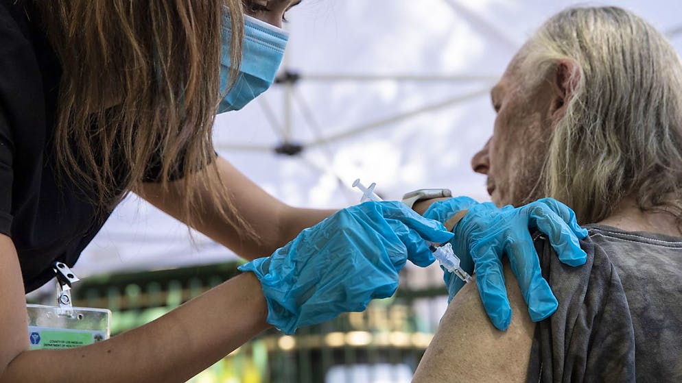 Al via la terza dose per gli over 65 e i soggetti fragili negli Usa