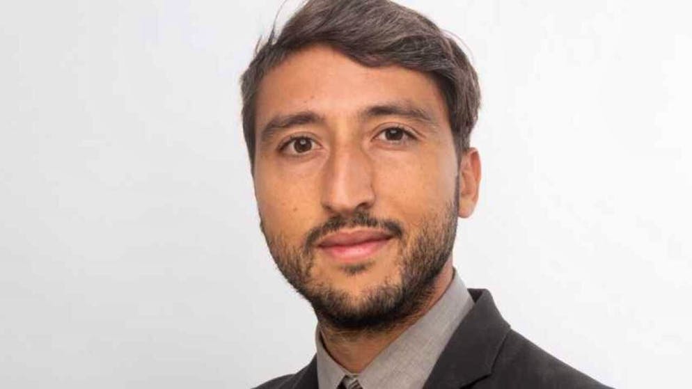 Der Bioethiker Marcello Ienca von der ETH Zürich hat mit einer Kollegin zusammen Bedingungen aufgestellt, die erfüllt werden müssen, damit gehackte Daten wissenschaftlich verwendet werden dürfen. (zVg)