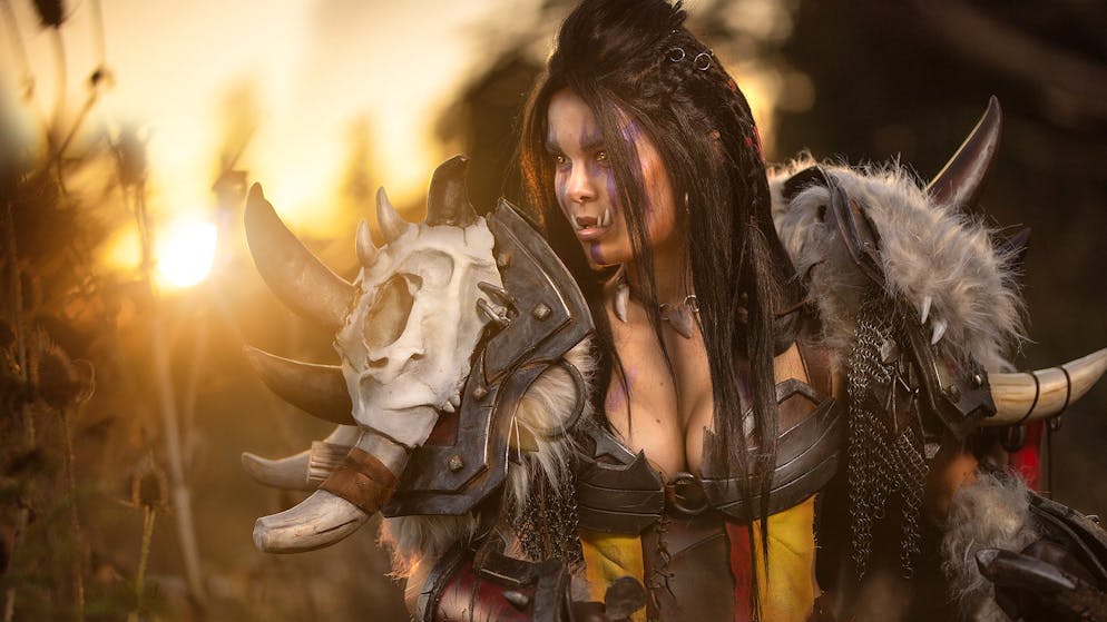 An solchen Kostümen arbeiten Cosplayer:innen oft Monate lang.