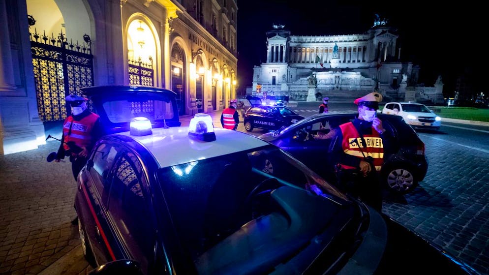 Controlli a tappeto in Italia.
