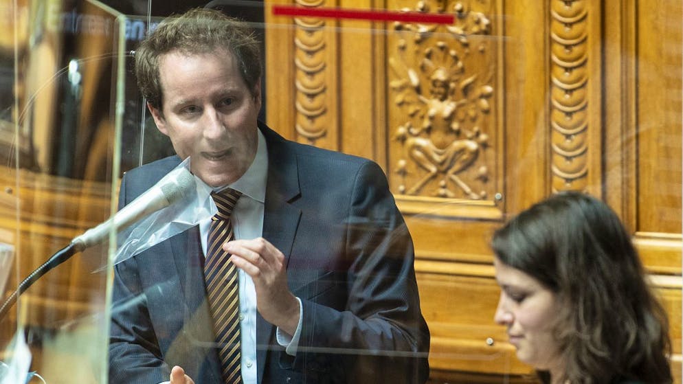 Thomas Aeschi cerca alleanze per poter imporre un cambio di direzione al Consiglio federale.