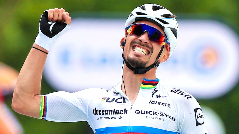 Julian Alaphilippe a conservé dimanche son maillot arc-en-ciel aux Mondiaux sur route.