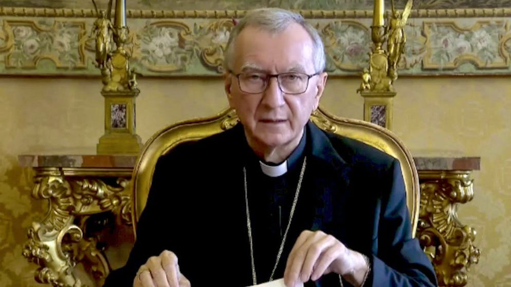 La Santa Sede - ha detto all'ONU il card. Petro Prolin - invita gli Stati a prestare attenzione all'appello del Segretario Generale e di Papa Francesco per un cessate il fuoco globale e per una condivisione della responsabilità umanitaria.