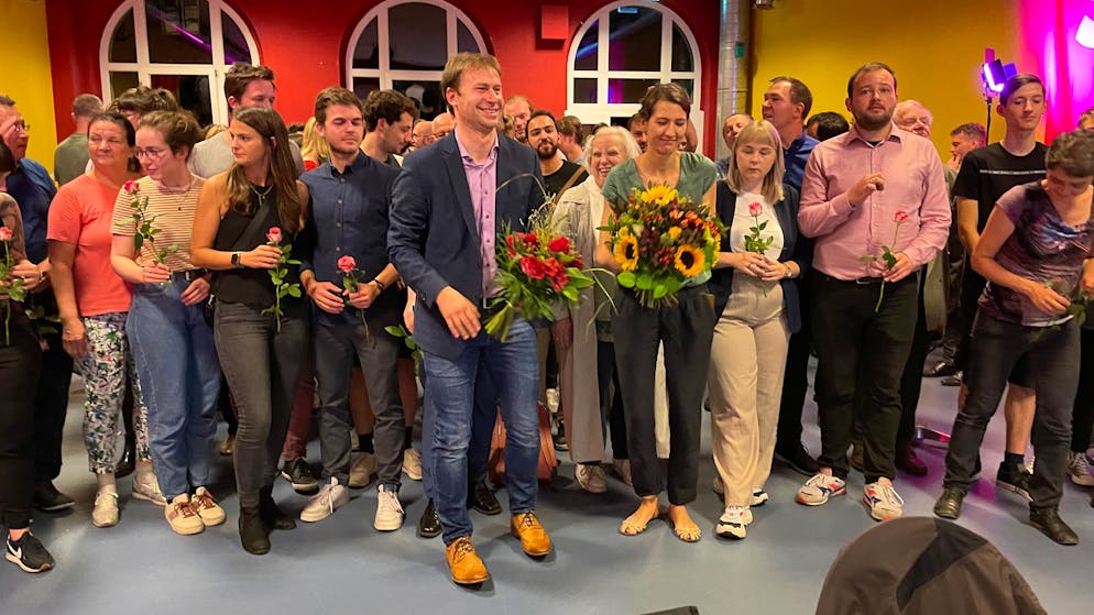 Froh, dass der Wahlkampf vorbei ist, glücklich über das Ergebnis: Die SPD in Deutschland feiert.