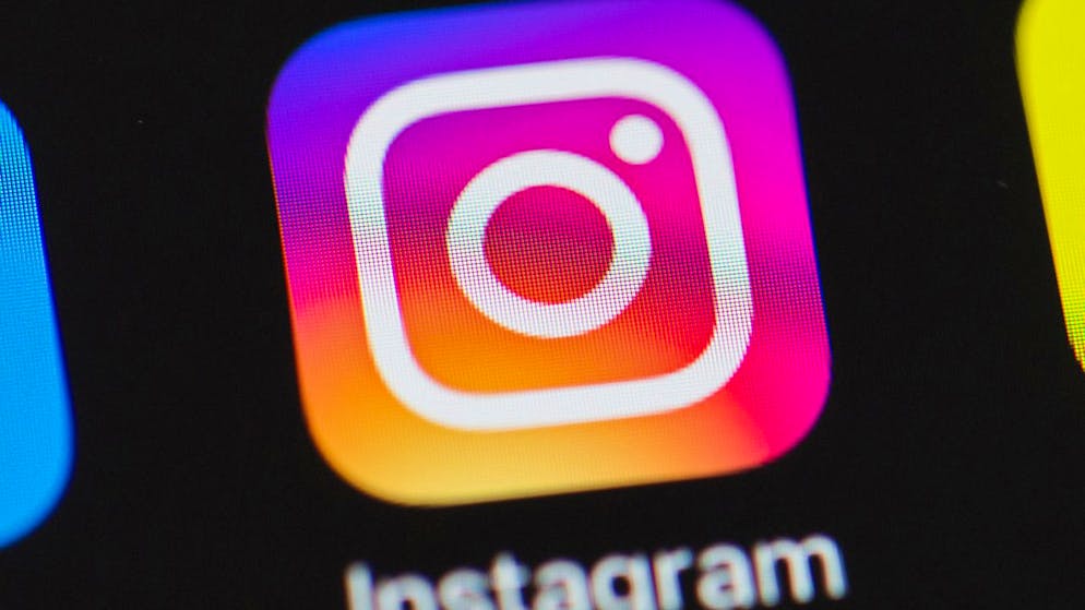 Instagram sospende progetto per social 'under 13' (foto simbolica)