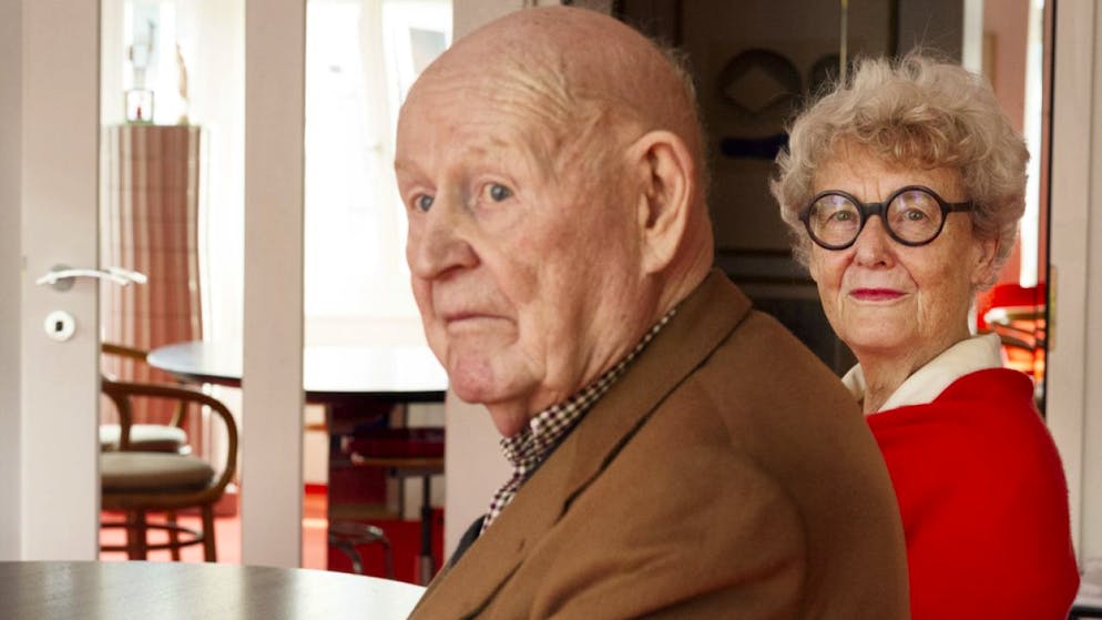 Robert Haussmann, Schweizer Architekt, Möbelkonstrukteur, Innenarchitekt und Designer ist mit fast 90 Jahren gestorben. Zusammen mit seiner Frau Trix führte er ein eigenes Büro, das als "Allgemeine Entwurfsanstalt" bekannt geworden ist. (Archivbild)