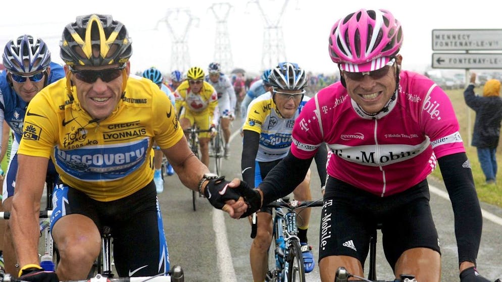 Waren in den Nullerjahren grosse Rivalen: Lance Armstrong (links) und Jan Ullrich (rechts).