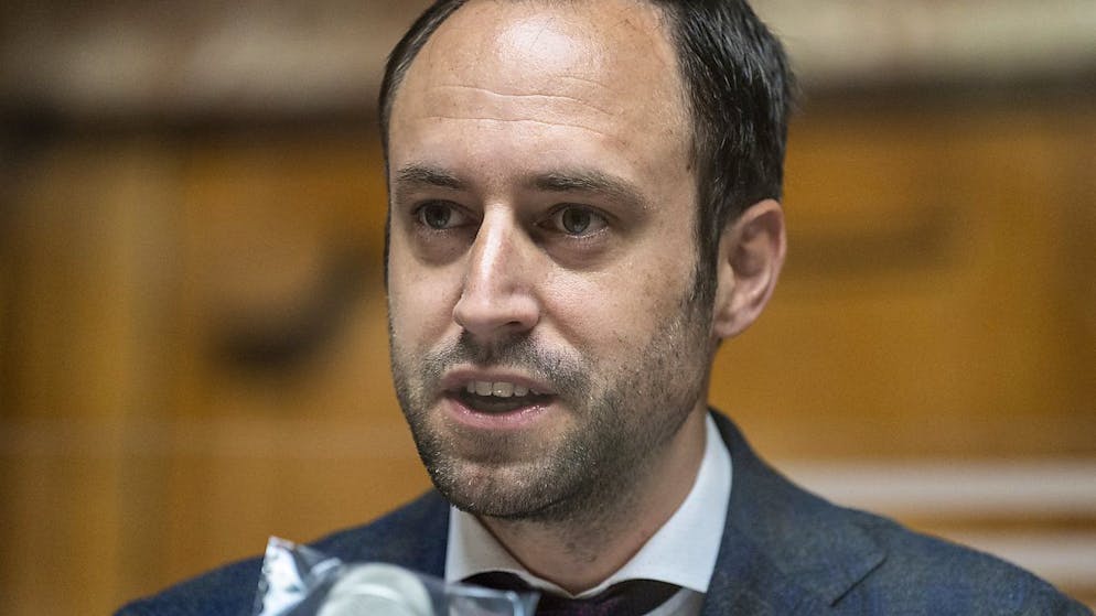 La mozione d'ordine di Christian Wasserfallen è stata accolta con i voti di PLR, Verdi liberali e sinistra