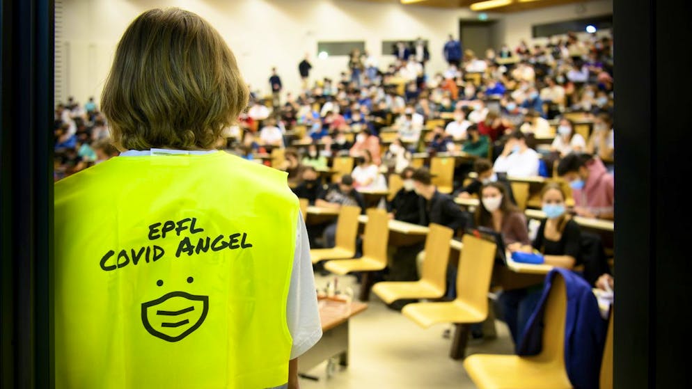 Sicherheitspersonal an der Universität in Lausanne am 21. September.