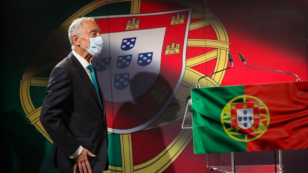 epa08868794 Portugal's President Marcelo Rebelo de Sousa, arrives for the announcement of his decision to run again for Portugal's Head of State in the elections of 24 January 2021, in Lisbon, Portugal, 07 December 2020. Almost 72 years old, on 12 December, Marcelo Rebelo de Sousa was elected President of the Republic in the first round of elections on 24 January 2016, with 52% of the vote. EPA/MANUEL DE ALMEIDA / POOL