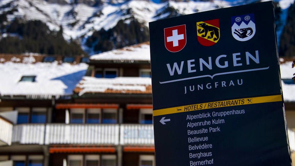 A panel shows the list of hotels in the street of the mountain village during the Coronavirus disease (Covid-19), in Wengen, Switzerland, Monday, January 11, 2021. At the moment this year's edition of the FIS Ski World Cup in the Swiss resort of Wengen is to go ahead next weekend as planned, despite a recent rise in coronavirus cases there. (KEYSTONE/Jean-Christophe Bott)